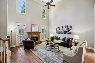 1200 Dunwoody Village Dr, Dunwoody, GA 30338 - Photo 16