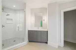 825 Kenry Ct, Atlanta, GA 30342 - Photo 50