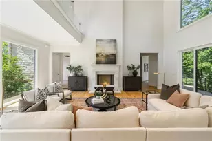 825 Kenry Ct, Atlanta, GA 30342 - Photo 12