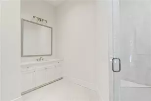 825 Kenry Ct, Atlanta, GA 30342 - Photo 56