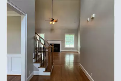 130 Wickham Drive, Tyrone, GA 30290 - Photo 2