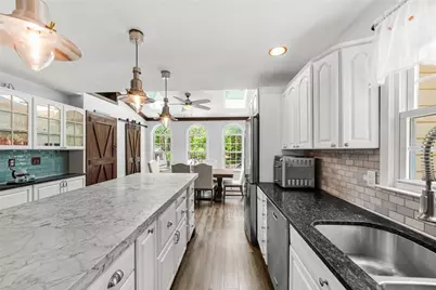 2320 Brownstone Court, Marietta, GA 30062 - Photo 12