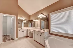1842 Belmont Creek Pointe, Suwanee, GA 30024 - Photo 36
