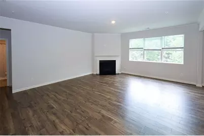 7566 Jennadee Drive, Fairburn, GA 30213 - Photo 10