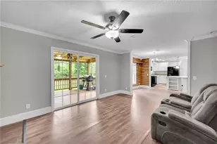 81 Jarrett Ln, Gillsville, GA 30543 - Photo 8