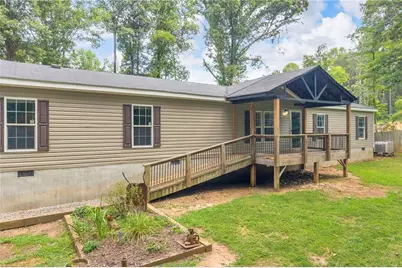 81 Jarrett Lane, Gillsville, GA 30543 - Photo 4