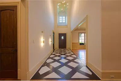 831 Camden Park Court NE, Atlanta, GA 30342 - Photo 8