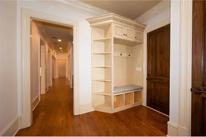 831 Camden Park Court NE, Atlanta, GA 30342 - Photo 32