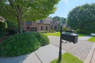 831 Camden Park Ct NE, Atlanta, GA 30342 - Photo 98