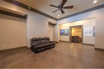 831 Camden Park Court NE, Atlanta, GA 30342 - Photo 76