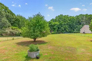 470 Hammond Rd, Statham, GA 30666 - Photo 28