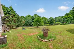 470 Hammond Rd, Statham, GA 30666 - Photo 30