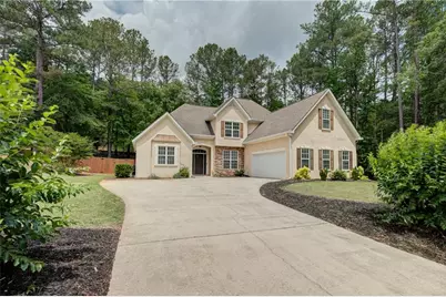 110 Rockglen Court, Fayetteville, GA 30215 - Photo 2