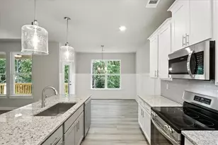 4022 Links Blvd, Jefferson, GA 30549 - Photo 6