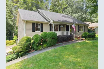 1155 Lakeridge Court, Grayson, GA 30017 - Photo 4