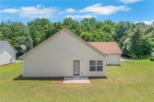 4447 English Loop, Lithonia, GA 30038 - Photo 4