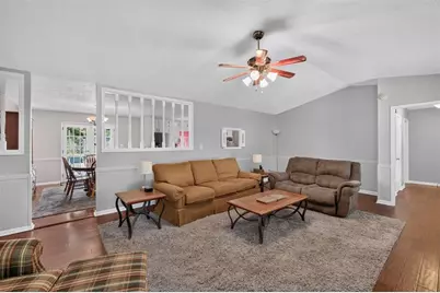 1561 Bentwood Drive SW, Lilburn, GA 30047 - Photo 8