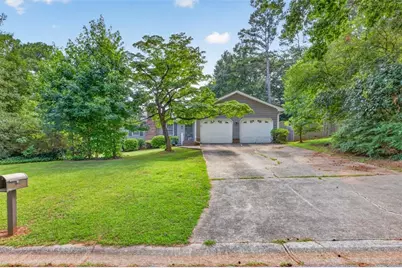 1561 Bentwood Drive SW, Lilburn, GA 30047 - Photo 1