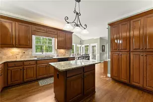 1202 Chadwick Lake Dr, Lawrenceville, GA 30043 - Photo 14