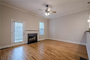 1949 Sterling Oaks Cir NE, Atlanta, GA 30319 - Photo 6