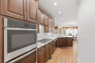 3725 Ridgeway Terrace, Suwanee, GA 30024 - Photo 16