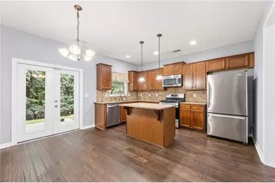 284 Ascott Lane, Woodstock, GA 30189 - Photo 2