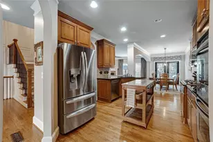 10755 Arlington Point, Johns Creek, GA 30022 - Photo 16