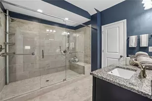 4228 Townsend Ln, Dunwoody, GA 30346 - Photo 16