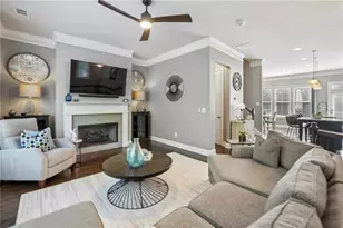4228 Townsend Ln, Dunwoody, GA 30346 - Photo 4