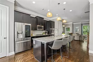 4228 Townsend Ln, Dunwoody, GA 30346 - Photo 8
