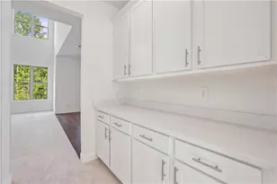 5977 Creek Indian Dr, Sugar Hill, GA 30518 - Photo 12