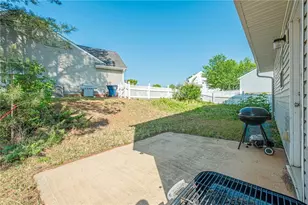 316 Greystone Cir, Hiram, GA 30141 - Photo 14