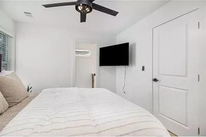 220 Birch Street, Hapeville, GA 30354 - Photo 14