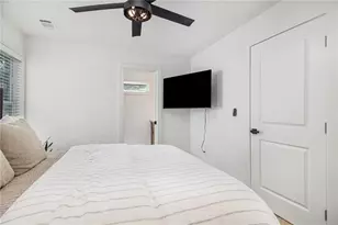 220 Birch St, Hapeville, GA 30354 - Photo 14