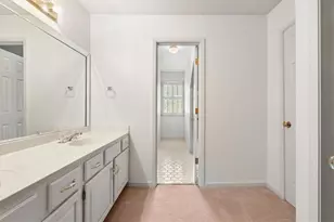 8855 Glen Ferry Dr, Johns Creek, GA 30022 - Photo 36