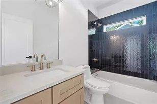 229 Wynnwood Dr SW, Atlanta, GA 30310 - Photo 12