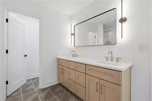 229 Wynnwood Dr SW, Atlanta, GA 30310 - Photo 8