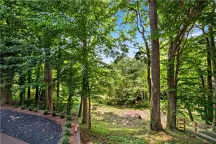 4373 Dunmore Rd NE, Marietta, GA 30068 - Photo 56