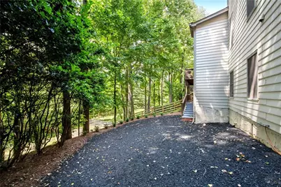 4373 Dunmore Road NE, Marietta, GA 30068 - Photo 58