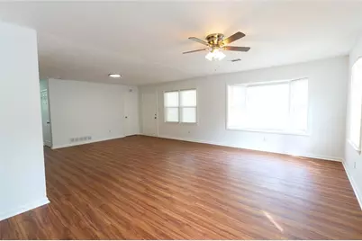 1980 Winchester Court SW, Marietta, GA 30008 - Photo 8
