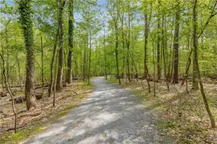 700 Cedar Knoll Dr, Roswell, GA 30076 - Photo 56