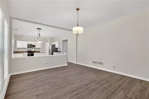 2052 Tallapoosa Dr, Duluth, GA 30097 - Photo 10