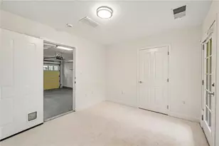 1128 Glenridge Pl, Atlanta, GA 30342 - Photo 16