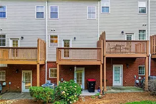 1128 Glenridge Pl, Atlanta, GA 30342 - Photo 22