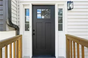 2704 Field Spring Dr, Lithonia, GA 30058 - Photo 2
