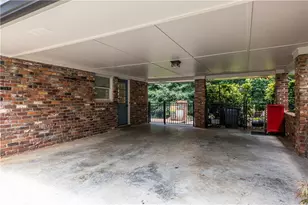 1890 Silvastone Dr, Decatur, GA 30033 - Photo 46