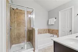 7460 Glisten Ave, Atlanta, GA 30328 - Photo 18