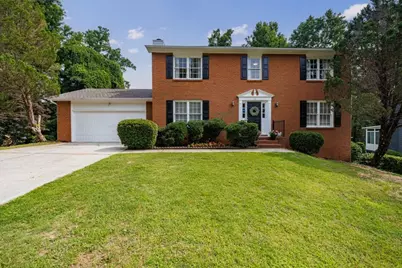 861 Lagoon Court, Stone Mountain, GA 30083 - Photo 4
