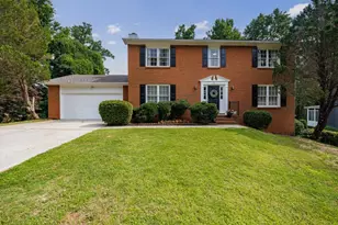861 Lagoon Ct, Stone Mountain, GA 30083 - Photo 4