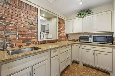 2361 Burch Circle NE, Atlanta, GA 30319 - Photo 10